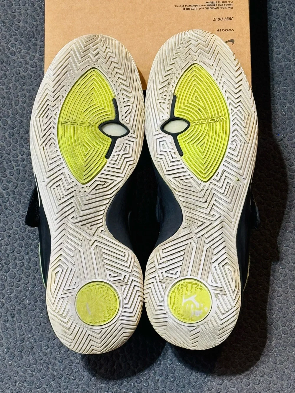 Nike Kyrie Flytrap 3 ‘Black Volt’ 2019 (Sz 10M/11.5W)